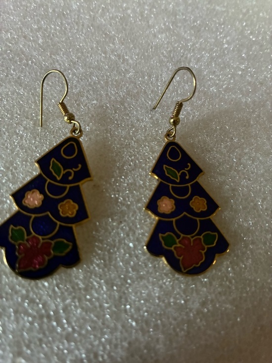 Vintage Jewelry - Gold-Tone Navy Floral Enamel Drop Earrings